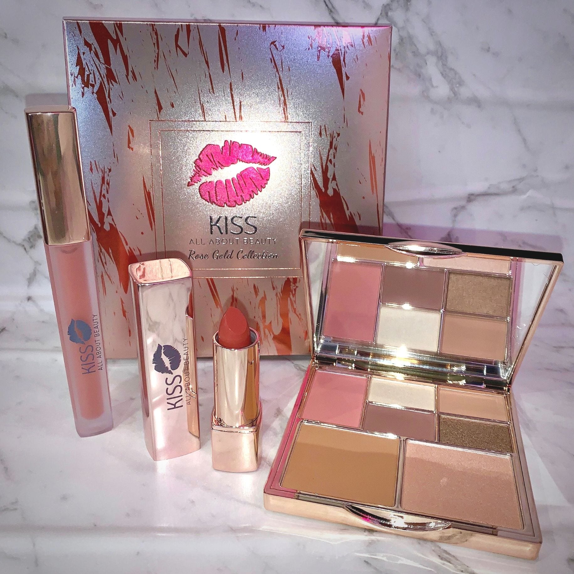 Rose Gold Collection from Kiss set consists of a lip gloss, lipstick and palette in beautiful neutral colours - 5 to be won!